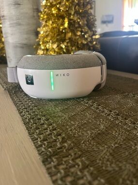 Miko Gaze Eye Massager with Bluetooth